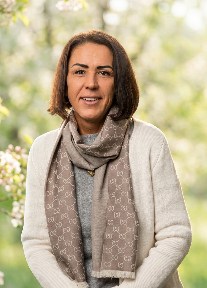 Nadine Loeb Nadine Loeb
